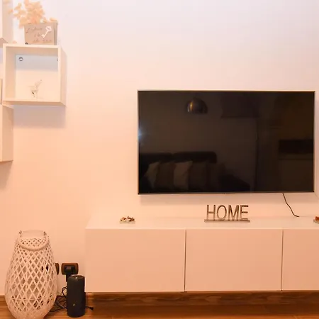 Mvip 公寓 普蒂尼亚诺